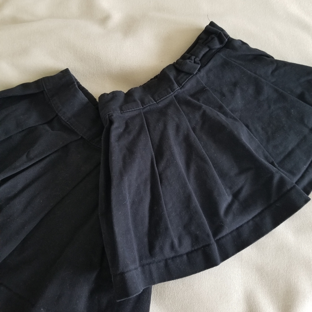 EUC-  The children's place set of 2 skirts